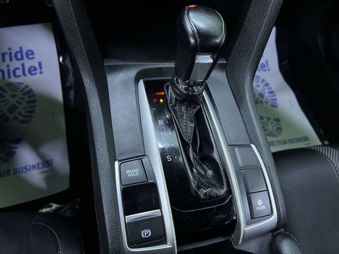 Used 2019 Honda Civic Sport image 24
