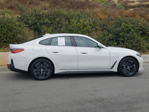 Used 2025 BMW i4 eDrive40 image 4