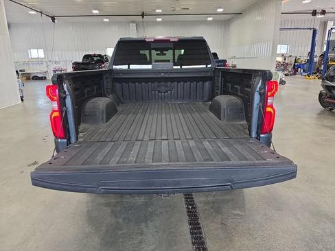 Used 2019 Chevrolet Silverado 1500 RST AWD/4WD image 26
