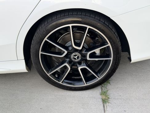 Used 2020 Mercedes-Benz C 300 Sedan image 11