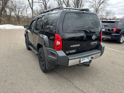 Used 2012 Nissan Xterra S AWD/4WD image 2