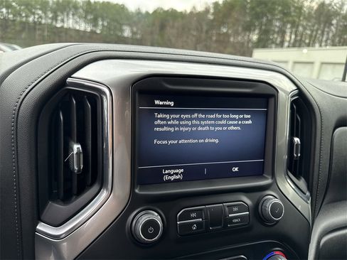 Used 2022 Chevrolet Silverado 2500 LTZ w/ LTZ Plus Package image 31