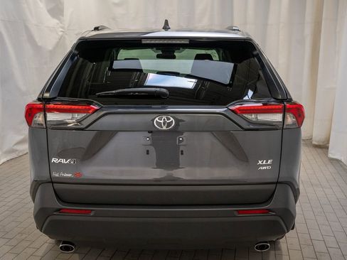 Used 2024 Toyota RAV4 XLE image 5