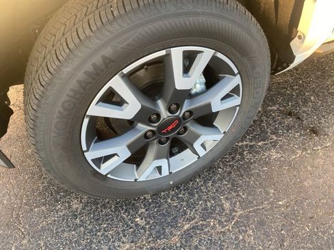 New 2026 Toyota 4Runner TRD Sport image 10