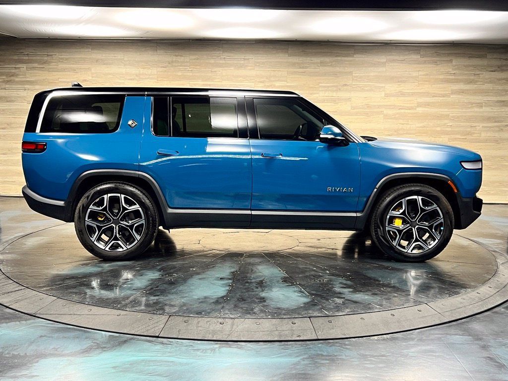 Used 2023 Rivian R1S Adventure Quad AWD/4WD image 16