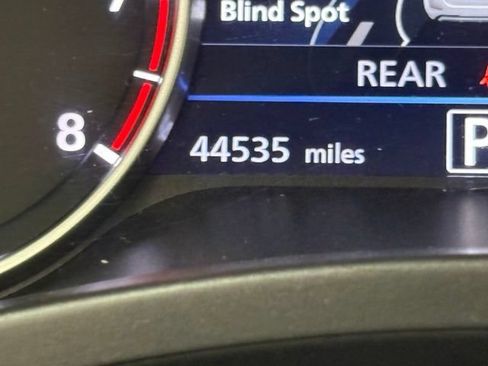 Used 2024 Nissan Sentra SV FWD image 19