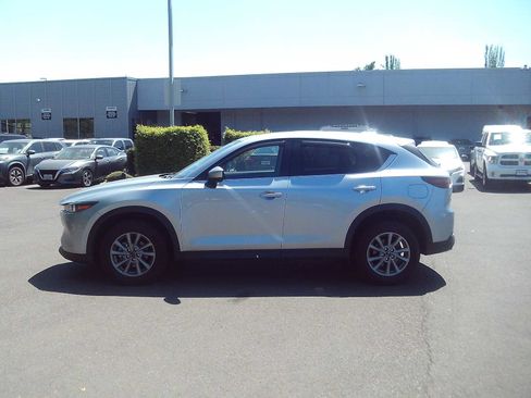 Used 2023 MAZDA CX-5 AWD 2.5 S image 2
