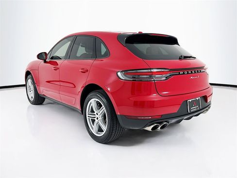Used 2021 Porsche Macan S image 3