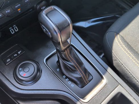 Used 2023 Ford Ranger XLT w/ Equipment Group 301A Mid AWD/4WD image 23