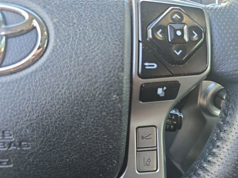 Used 2023 Toyota 4Runner SR5 Premium w/ Moonroof Package image 17
