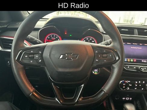 Used 2022 Chevrolet TrailBlazer RS w/ Technology Package AWD/4WD image 10