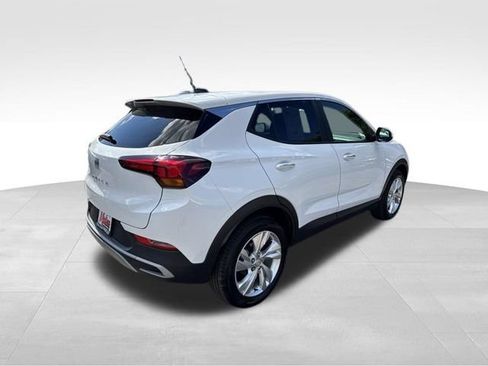 Used 2024 Buick Encore GX Preferred FWD image 4