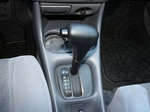 Used 1999 MAZDA Protege ES FWD image 8