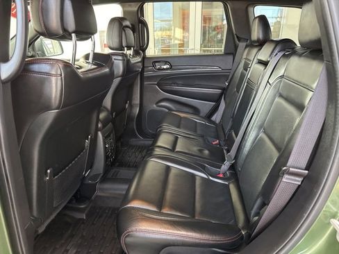 Used 2019 Jeep Grand Cherokee Trailhawk w/ Trailhawk Luxury Group image 15