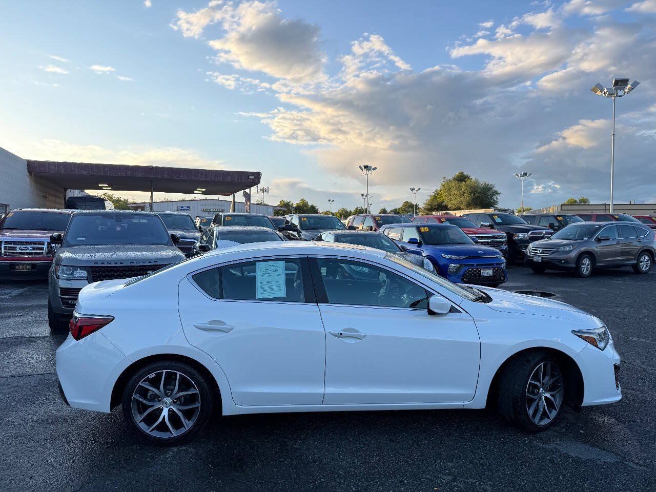 Used 2019 Acura ILX w/ Premium Package FWD image 8