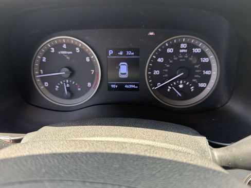 Used 2020 Hyundai Tucson Value FWD image 18