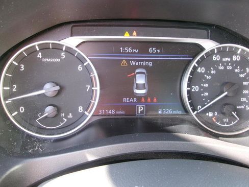 Used 2025 Nissan Altima 2.5 SV image 14