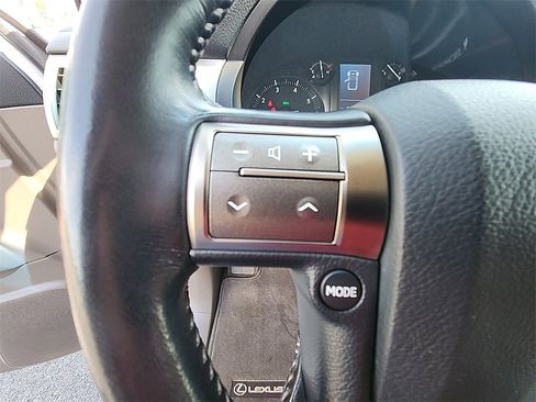 Used 2017 Lexus GX 460 image 18