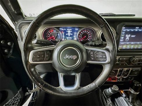 Used 2021 Jeep Wrangler Unlimited Rubicon image 9