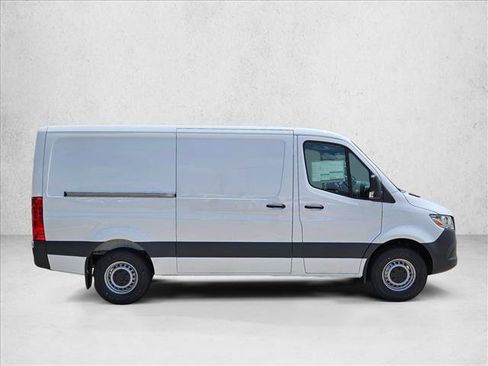 New 2026 Mercedes-Benz Sprinter 2500 image 4