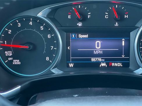 Used 2020 Chevrolet Equinox LT image 34