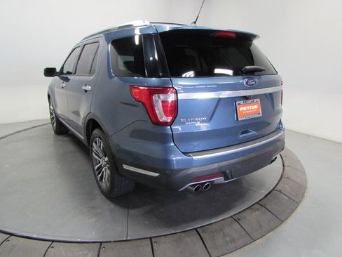 Used 2018 Ford Explorer Platinum AWD/4WD image 5