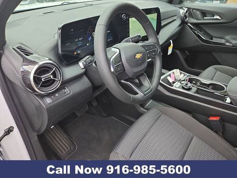 New 2026 Chevrolet Equinox LT FWD image 14