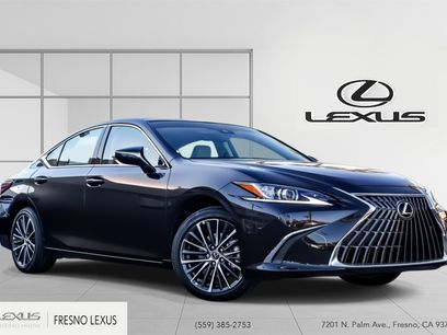 New 2025 Lexus ES 350 w/ Premium Package