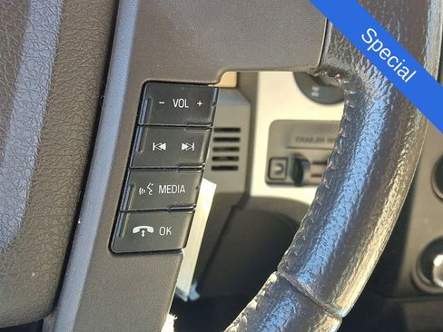 Used 2013 Ford F150 XLT w/ Luxury Equipment Group image 22