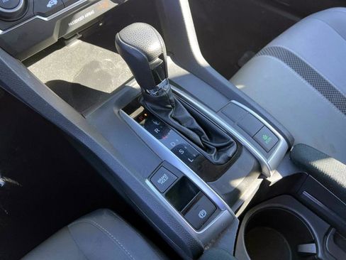 Used 2020 Honda Civic LX image 18
