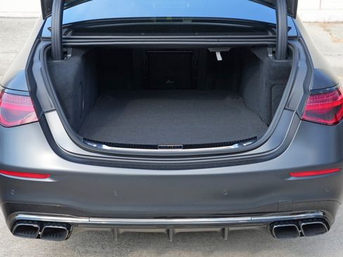 Used 2025 Mercedes-Benz S 63 AMG S image 10