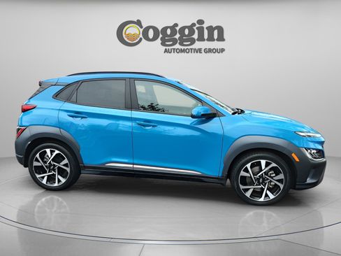 Certified 2022 Hyundai Kona Limited FWD image 6