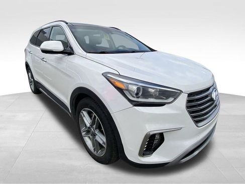 Used 2017 Hyundai Santa Fe Limited image 17