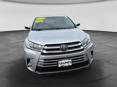 Used 2018 Toyota Highlander Limited Platinum
