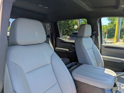 Used 2024 GMC Sierra 1500 SLT w/ SLT Premium Package AWD/4WD image 33