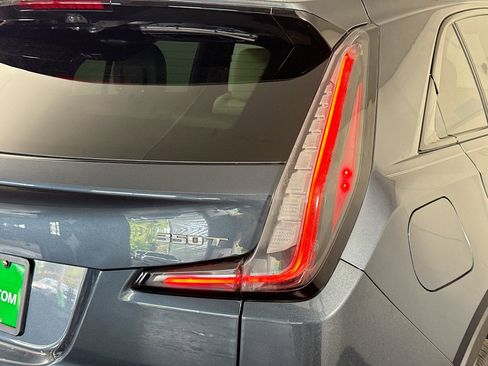 Used 2020 Cadillac XT4 Sport w/ Enhanced Visibility Package image 34