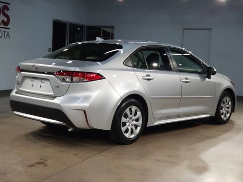 Used 2022 Toyota Corolla LE w/ Body Protection Package (TMS) FWD image 7
