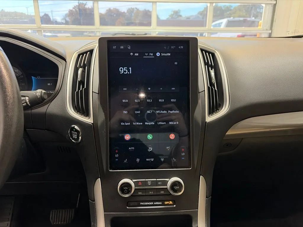 Used 2024 Ford Edge SEL AWD/4WD image 24