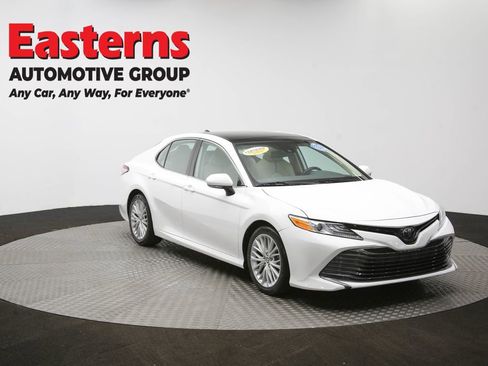 Used 2019 Toyota Camry XLE image 52