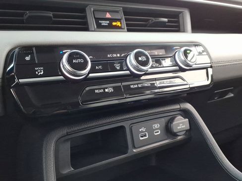 Certified 2023 Honda Pilot EX-L image 28