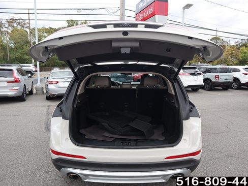 Used 2022 Lincoln Corsair AWD w/ Equipment Group 101A image 31