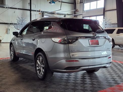 Used 2023 Buick Enclave Avenir w/ Avenir Technology Package AWD/4WD image 4