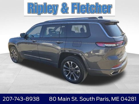 Used 2021 Jeep Grand Cherokee L Overland w/ Luxury Tech Group IV AWD/4WD image 3