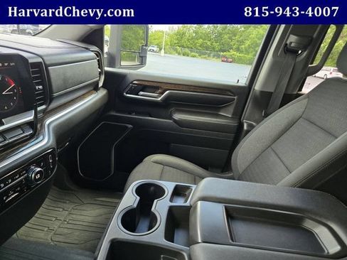 Used 2024 GMC Sierra 2500 SLE AWD/4WD image 14