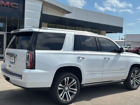 Used 2019 GMC Yukon Denali w/ Denali Ultimate Package RWD image 7