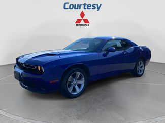 Used 2019 Dodge Challenger SXT RWD video 1