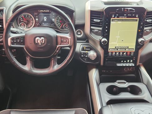 Used 2019 RAM 1500 Laramie AWD/4WD image 29