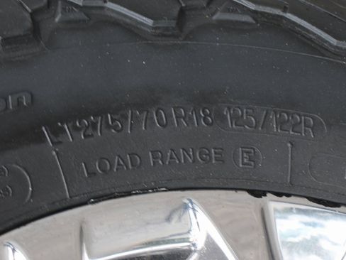 Used 2018 Ford F250 XLT w/ XLT Premium Package image 44