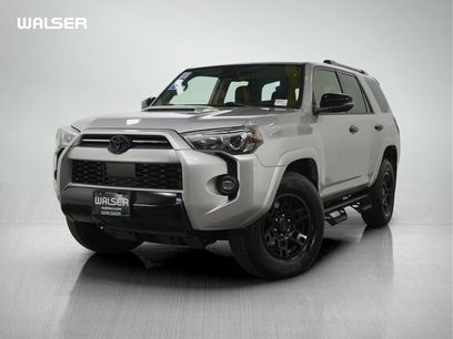 Used 2021 Toyota 4Runner Venture w/ Moonroof Package