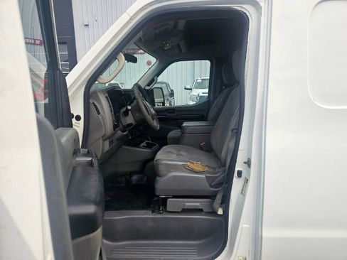 Used 2012 Nissan NV 2500 S w/ Side Curtain Airbag Pkg image 27